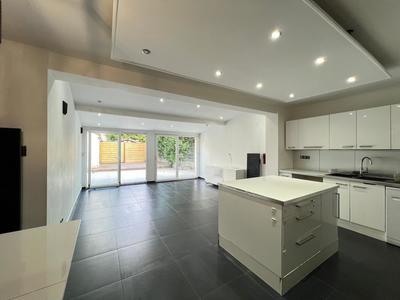 Maison - 65 m² - 4 pièces