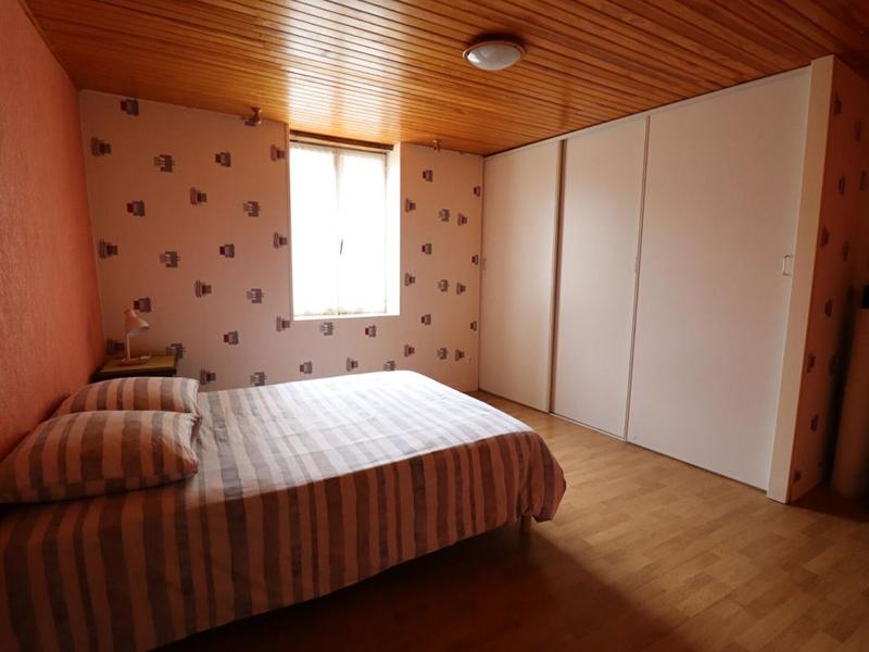 Maison - 220 m² - 6 pièces