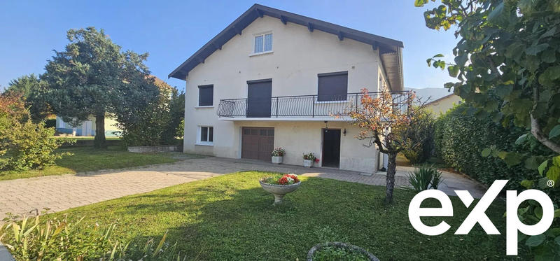 Maison - 174 m² - 7 pièces