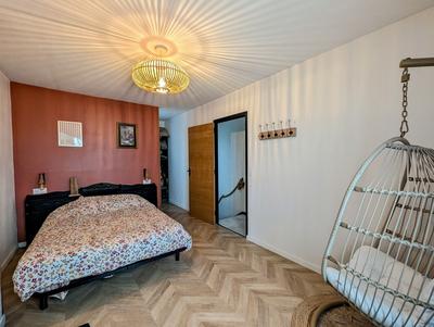 Maison - 91 m² - 4 pièces