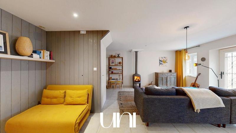 Propriété - 190 m² - 9 pièces