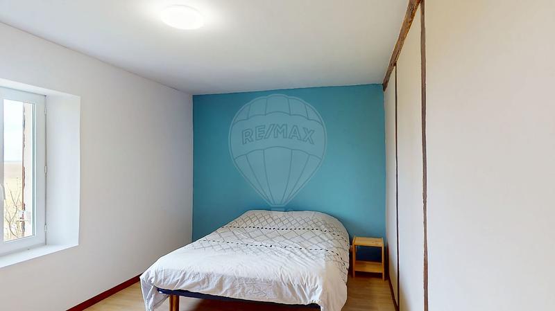 Corps de ferme - 250 m² - 6 pièces