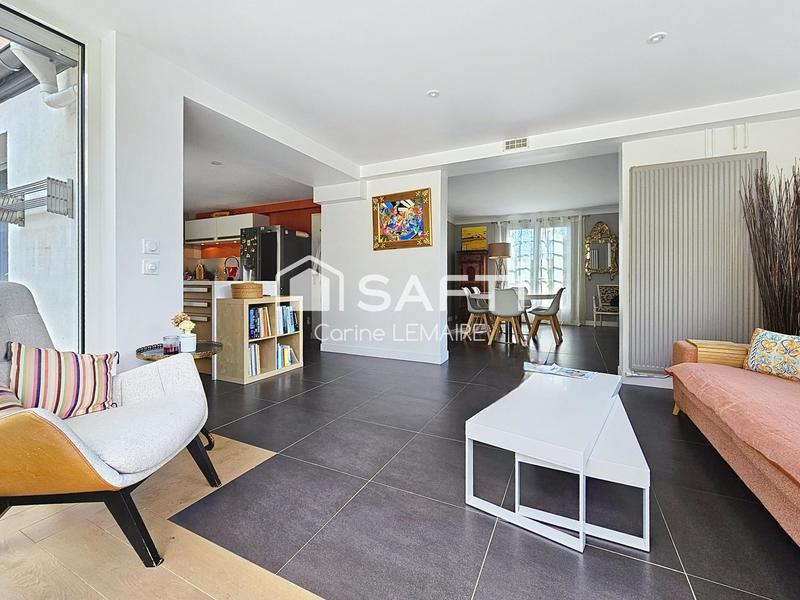 Villa - 159 m² - 8 pièces