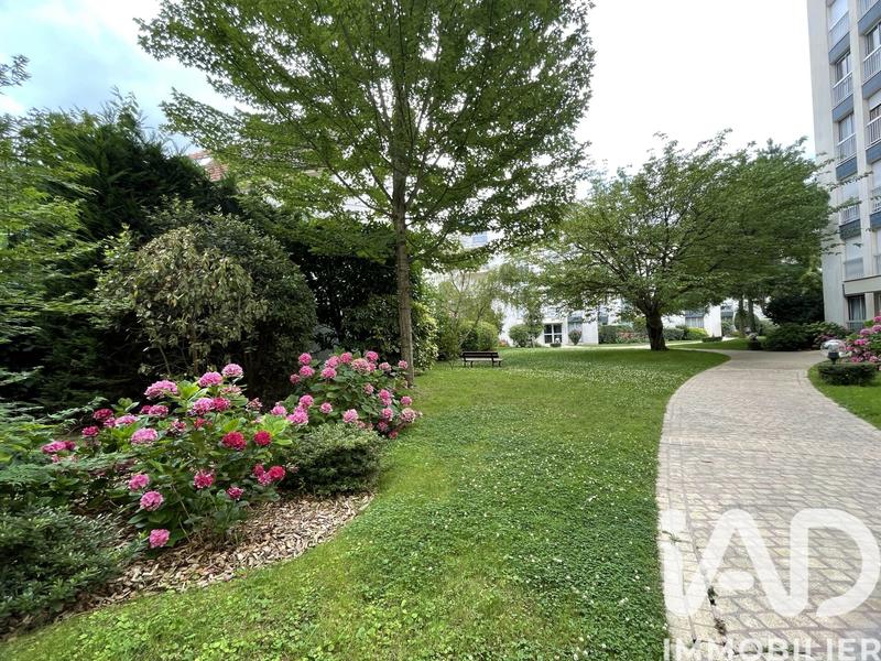 Appartement - 101 m² - 5 pièces