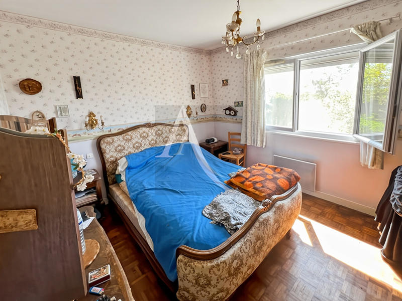 Maison - 97 m² - 5 pièces