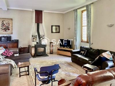 Maison - 400 m² - 9 pièces