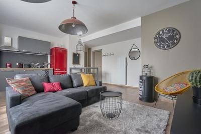 Appartement - 83 m² - 5 pièces