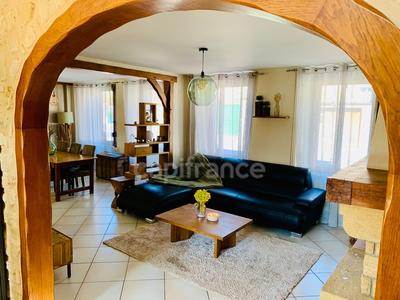 Maison - 176 m² - 6 pièces