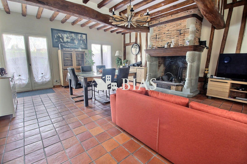 Maison - 111 m² - 4 pièces