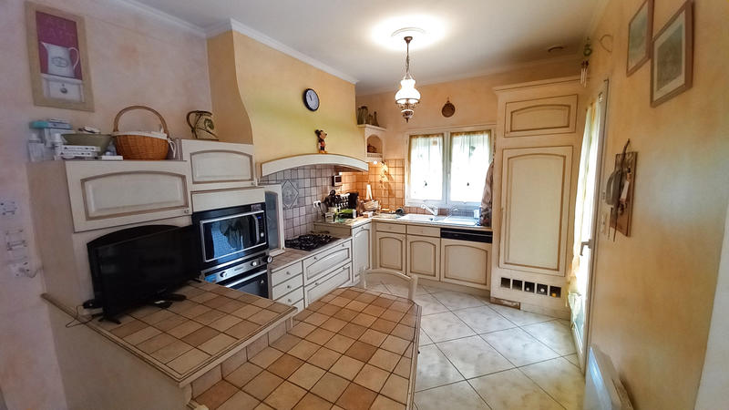 Villa - 137 m² - 6 pièces