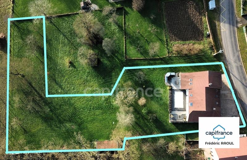 Maison - 227 m² - 6 pièces