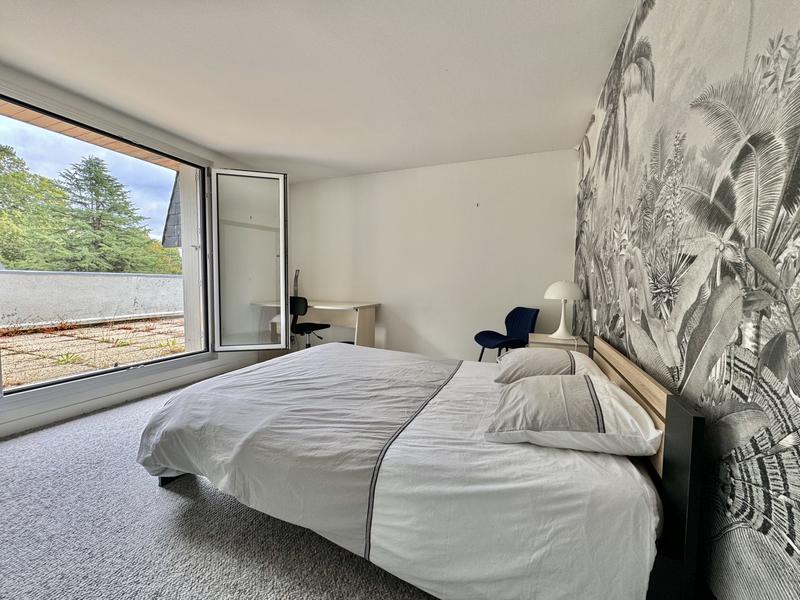 Maison - 371 m² - 9 pièces