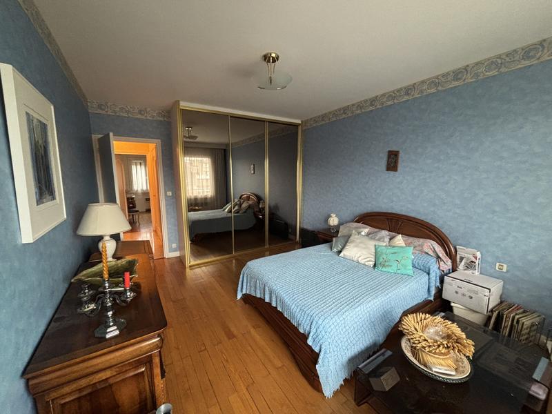 Appartement - 155 m² - 5 pièces