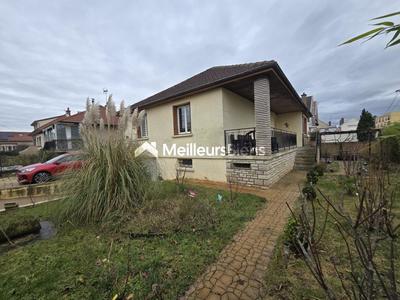 Maison - 115 m² - 6 pièces