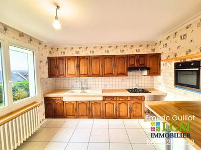 Maison de ville - 146 m² - 2 pièces