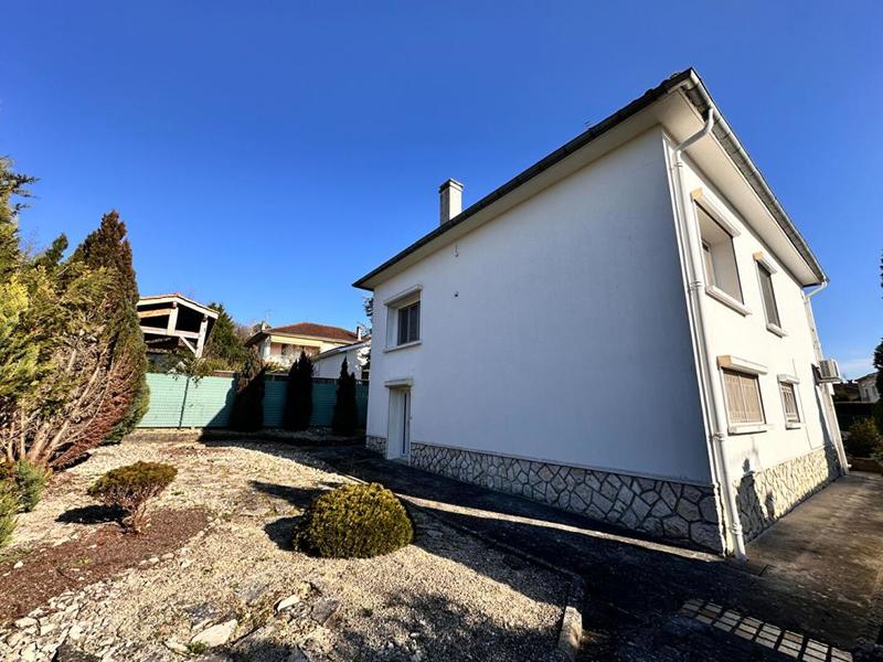 Maison - 127 m² - 5 pièces