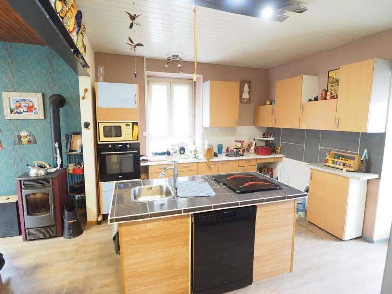 Maison - 249 m² - 11 pièces