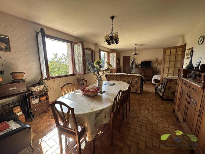 Maison - 95 m² - 5 pièces