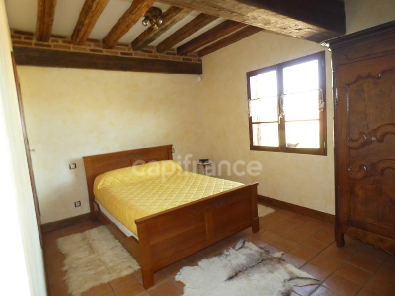 Demeure - 202 m² - 8 pièces