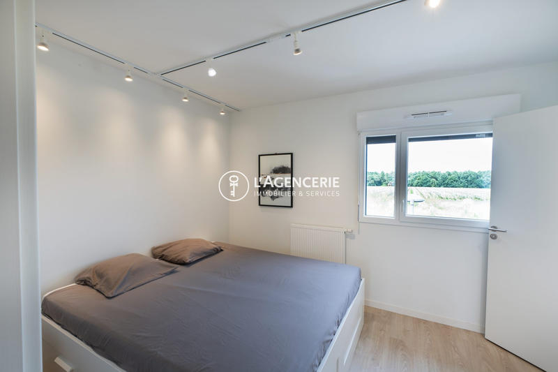 Duplex - 93 m² - 4 pièces