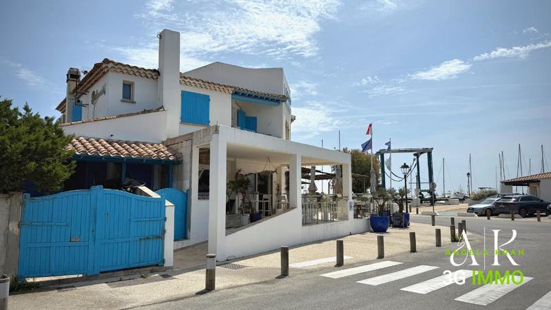 Maison - 314 m² - 10 pièces