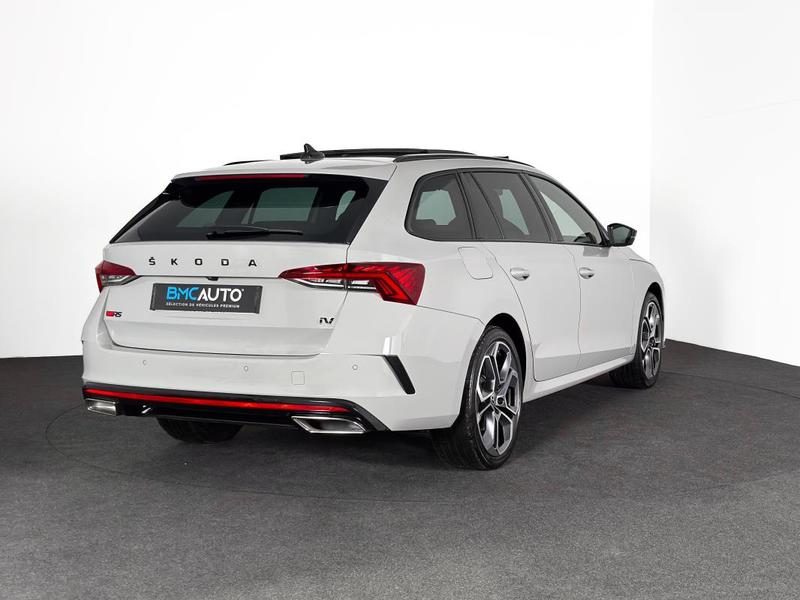 Skoda Octavia Combi IV Rs 245ch Hybride Toit Ouvrant Cuir Chauff Ja19 Carplay Camera Hud Hifi Canton