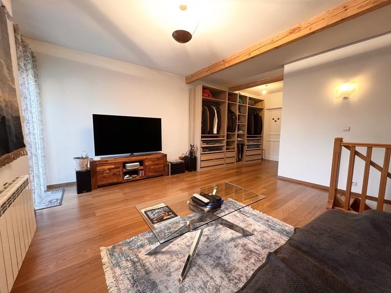 Appartement - 133 m² - 5 pièces