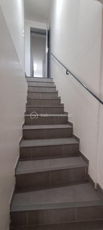 Immeuble - 175 m² - 6 pièces