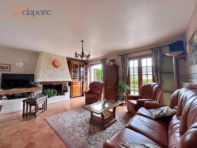 Maison - 122 m² - 6 pièces