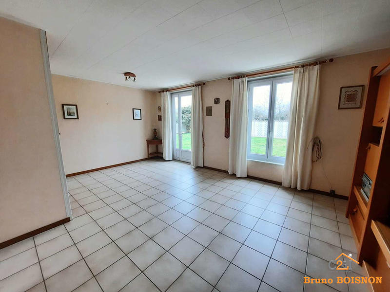 Maison - 95 m² - 5 pièces