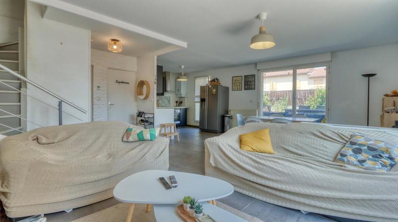 Appartement - 99 m² - 5 pièces