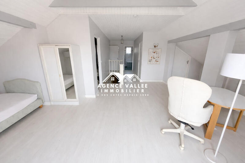 Maison - 163 m² - 6 pièces