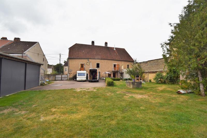 Maison de village - 199 m² - 6 pièces