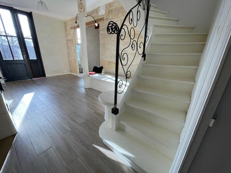 Maison - 169 m² - 5 pièces