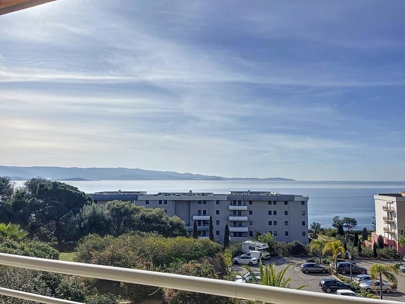 Appartement - 30 m² - 2 pièces