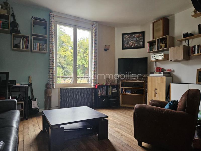 Maison de ville - 75 m² - 5 pièces
