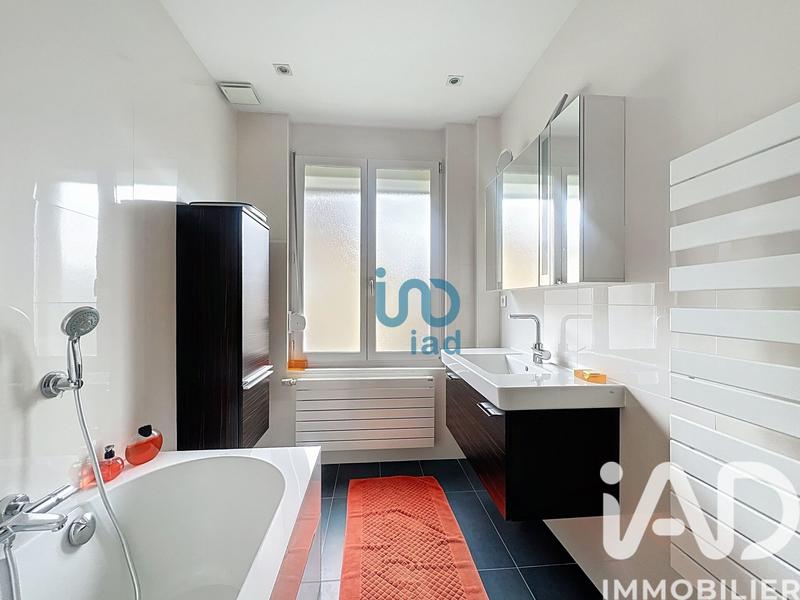 Maison de ville - 180 m² - 8 pièces