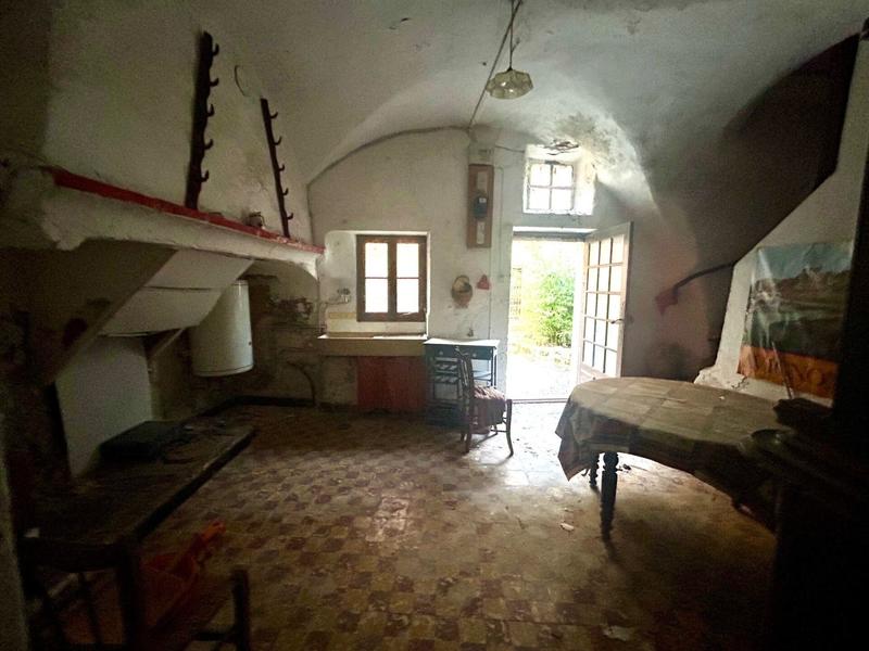 Maison de village - 90 m² - 4 pièces