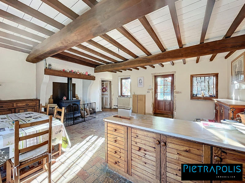 Maison - 256 m² - 8 pièces