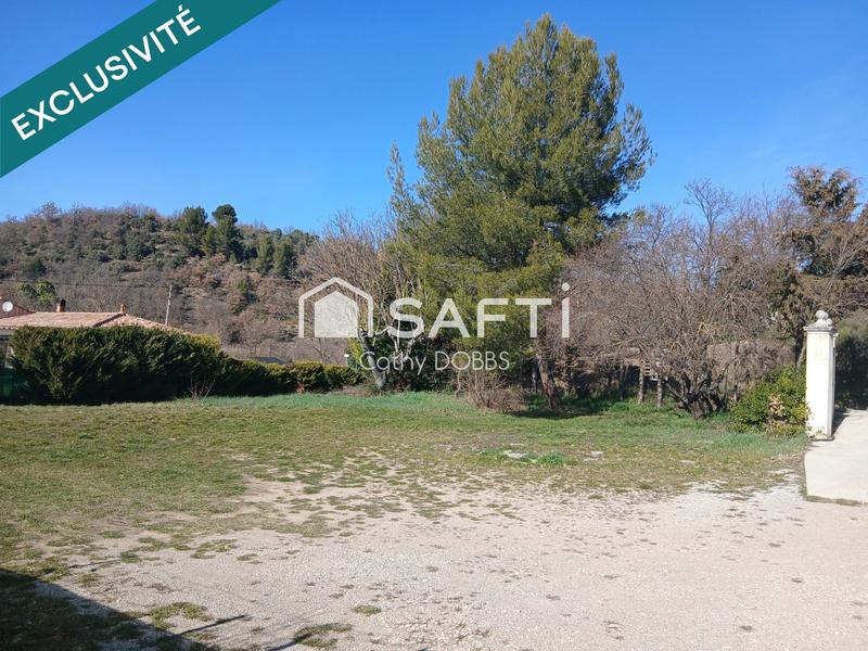 Terrain - 755 m²