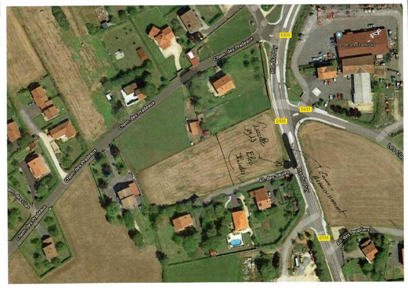 Terrain - 2 300 m²