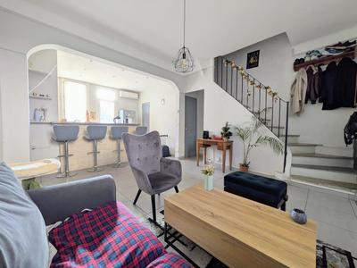 Maison - 61 m² - 3 pièces