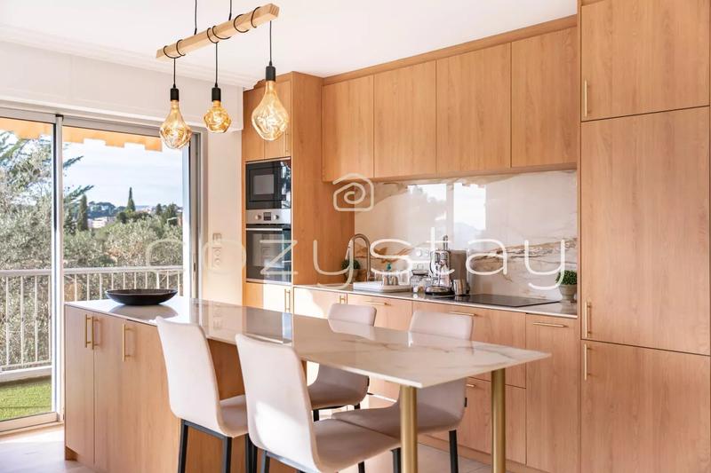 Appartement - 70 m² - 3 pièces