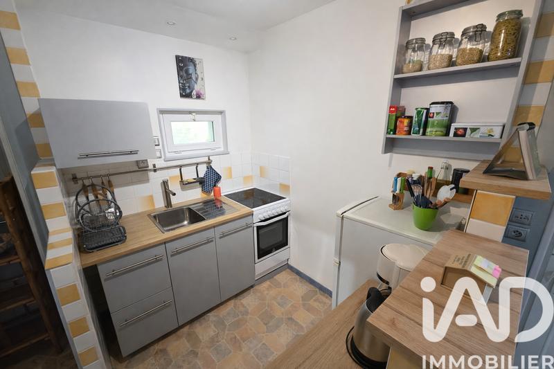 Maison - 254 m² - 11 pièces