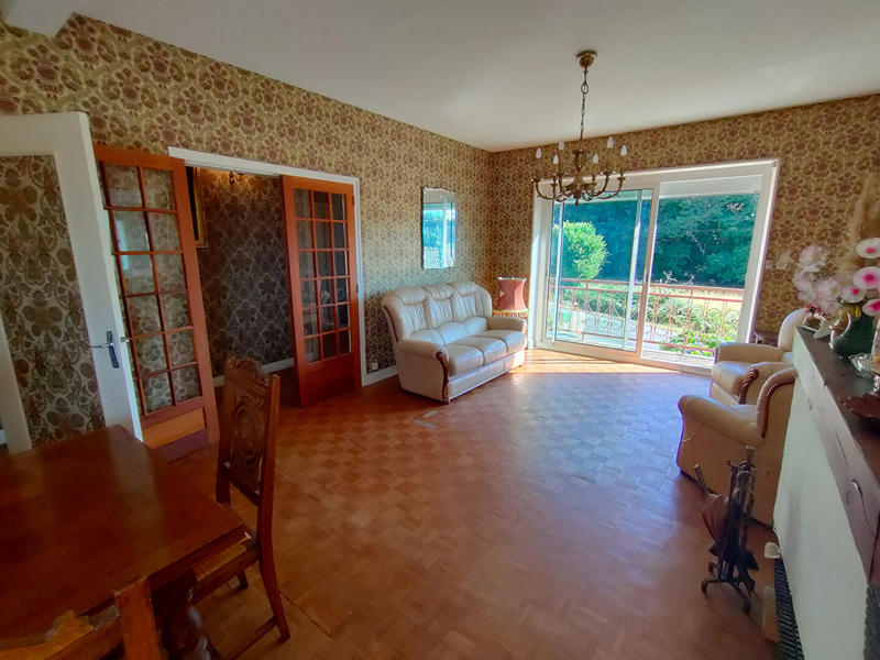 Maison - 115 m² - 6 pièces