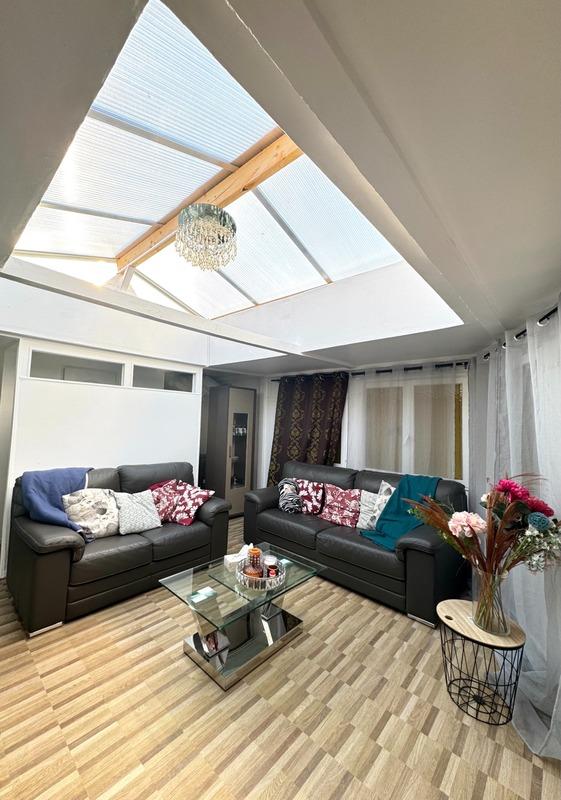 Maison - 74 m² - 4 pièces