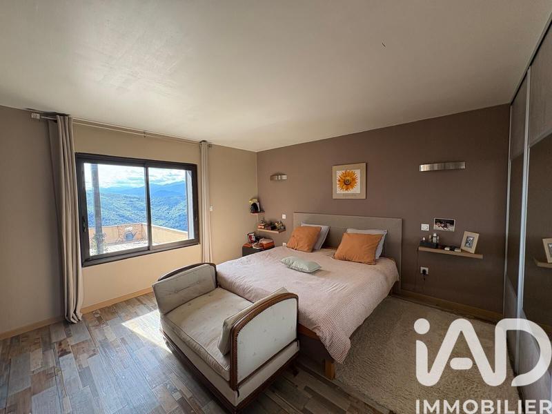 Maison - 126 m² - 5 pièces