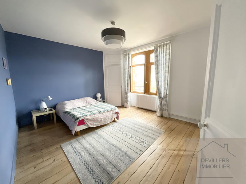 Maison - 157 m² - 9 pièces