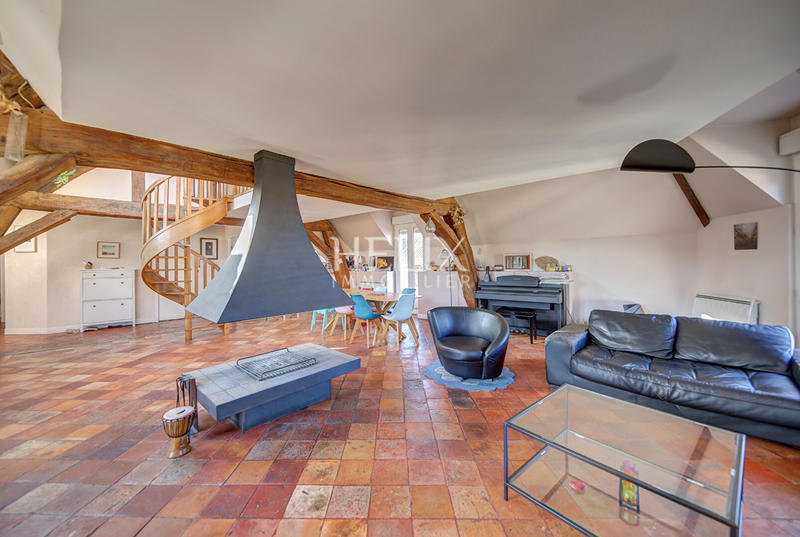 Appartement - 131 m² - 5 pièces