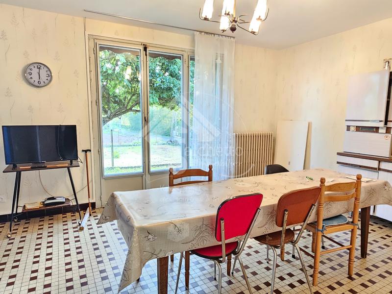 Maison - 85 m² - 5 pièces